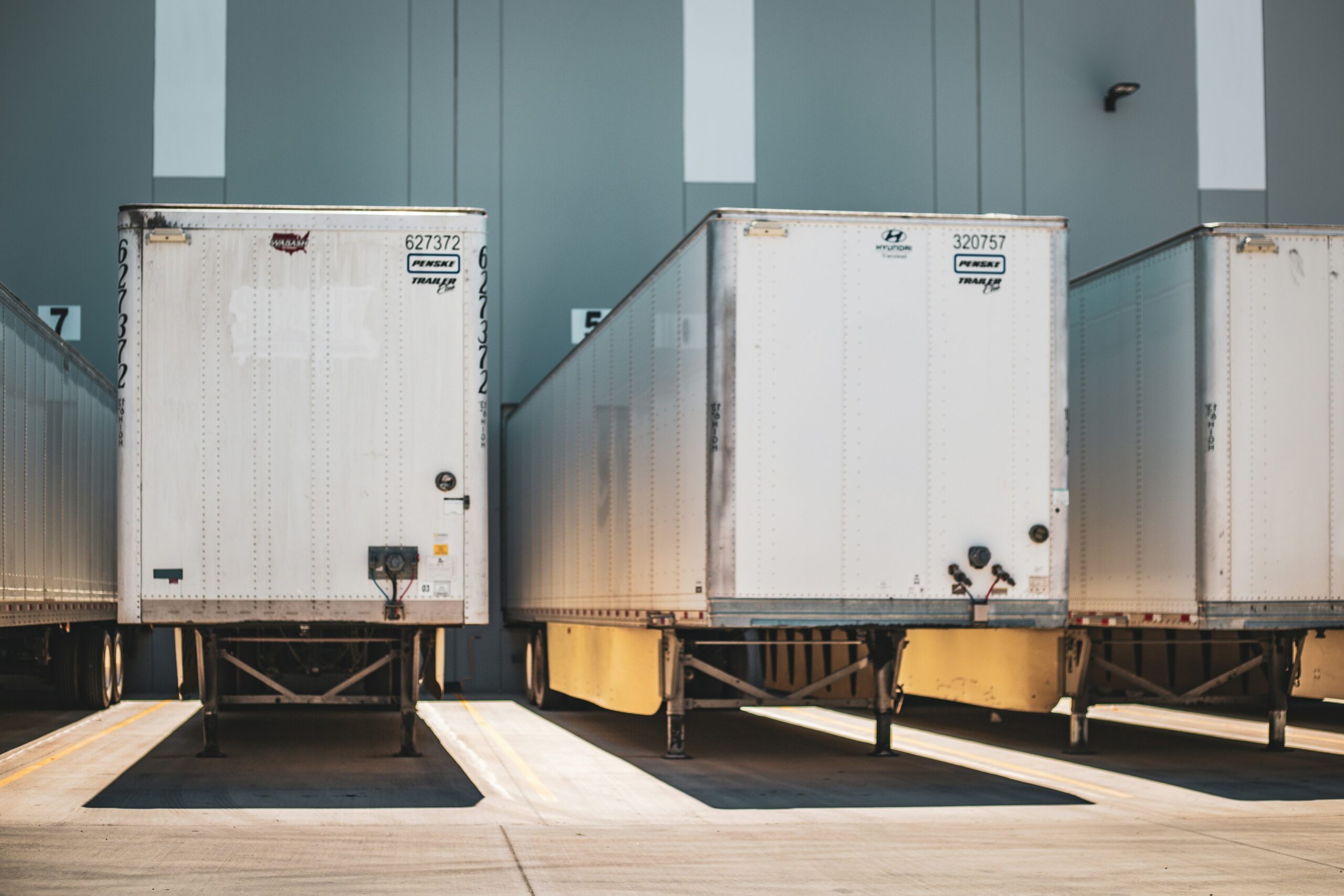 Freight Broker Factoring: A Complete Guide to Faster Payments